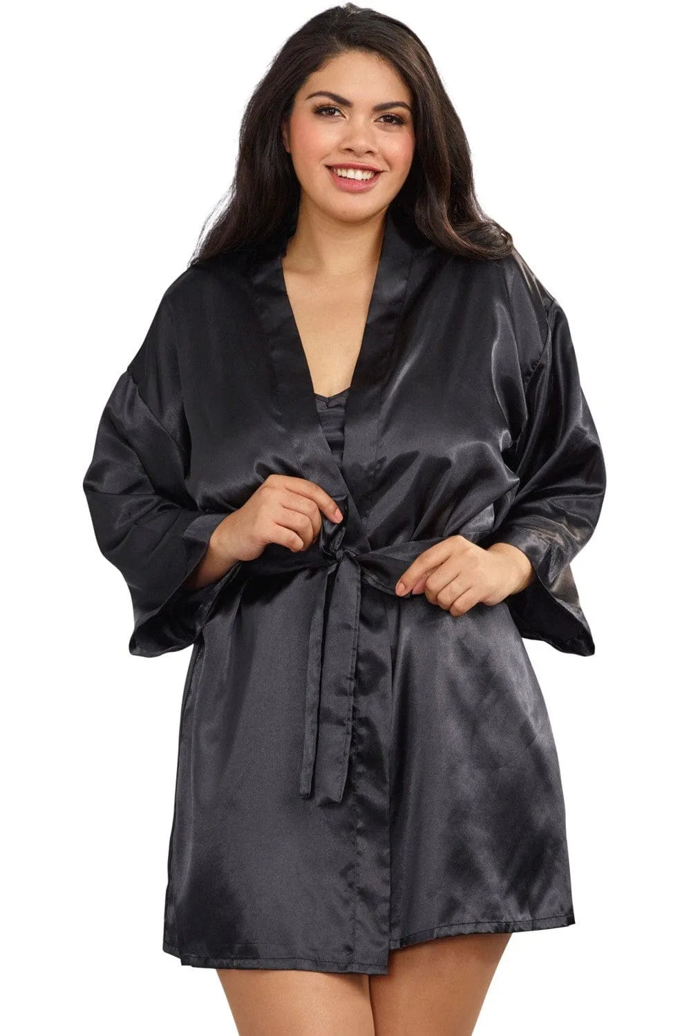 ensemble nuit satin grande taille noir nuisette courte déshabillé peignoir ceinture brillant soyeux confortable glamour féminine ronde élégance luxe