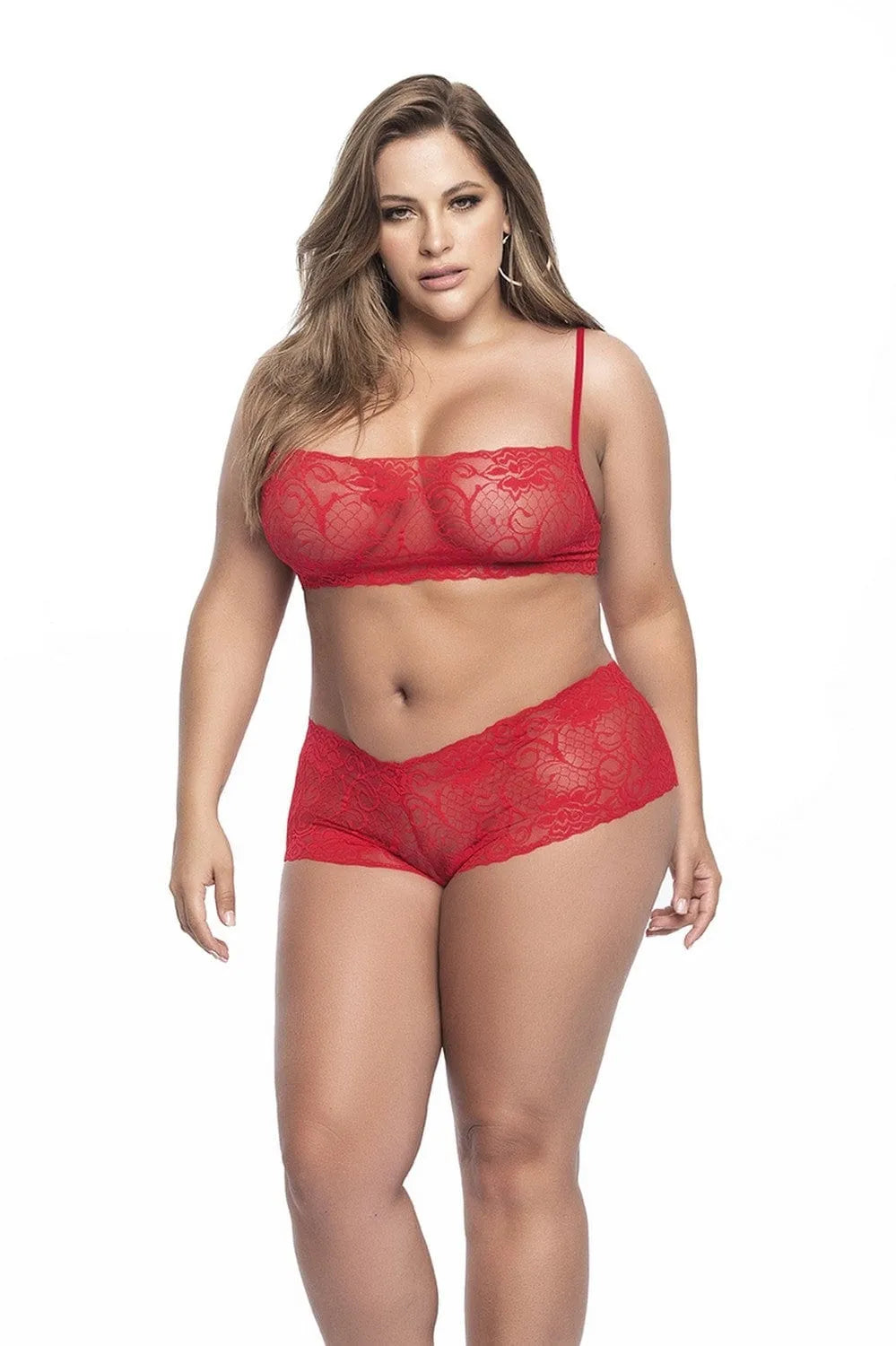 Ensemble lingerie rouge grande taille en dentelle, mini bustier à bretelles réglables, shorty galbant, élégant et sensuel.