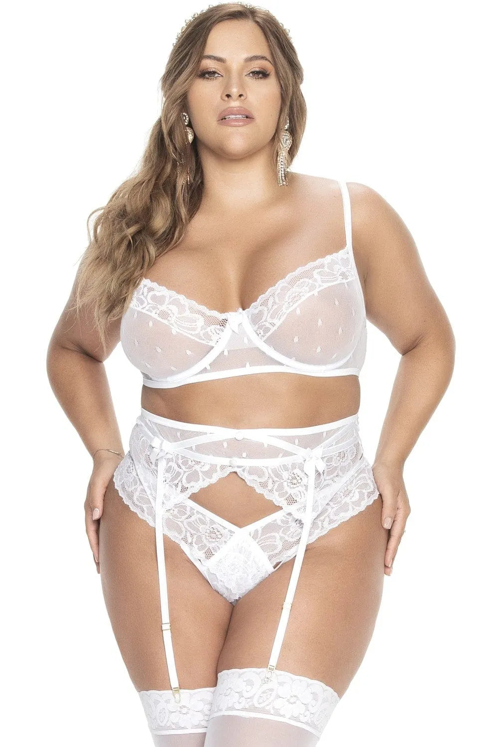 Ensemble lingerie grande taille blanc en dentelle résille à pois, soutien-gorge armatures, culotte et porte-jarretelles as...