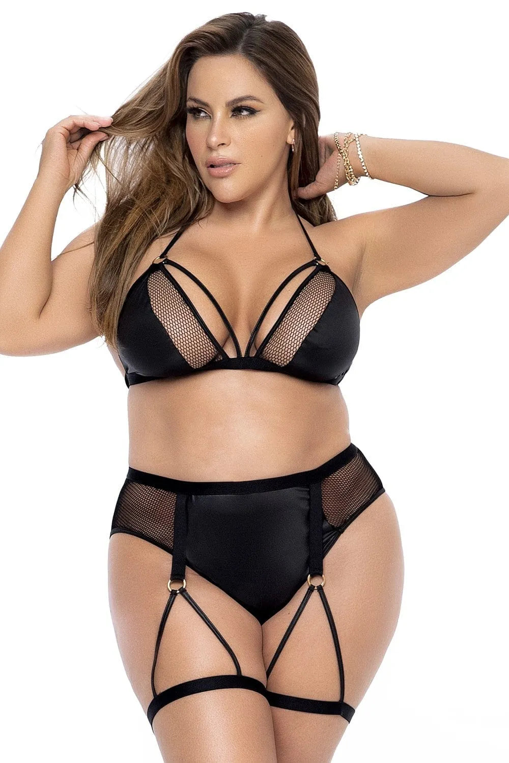 ensemble lingerie grande taille noir porte jarretelles soutien gorge culotte élégant confortable extensible maintien polyester elasthanne dentelle ajusté féminité