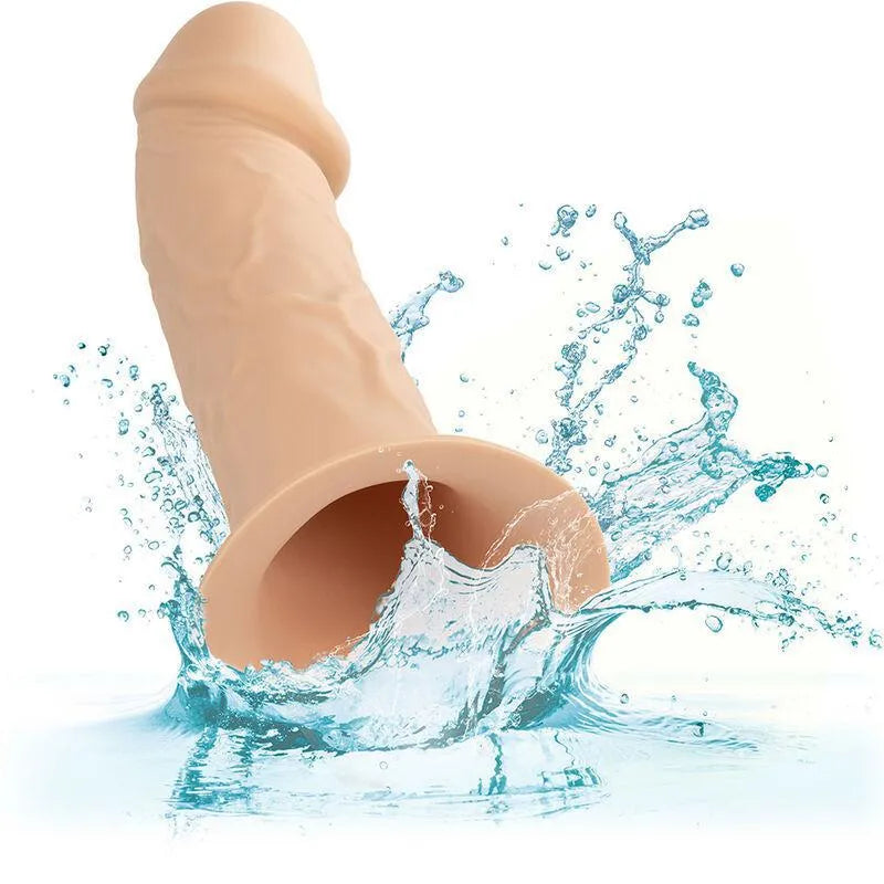 Extension harnais silicone réaliste beige, texturée, base large, anneau métallique, imperméable, ajout longueur 5cm.