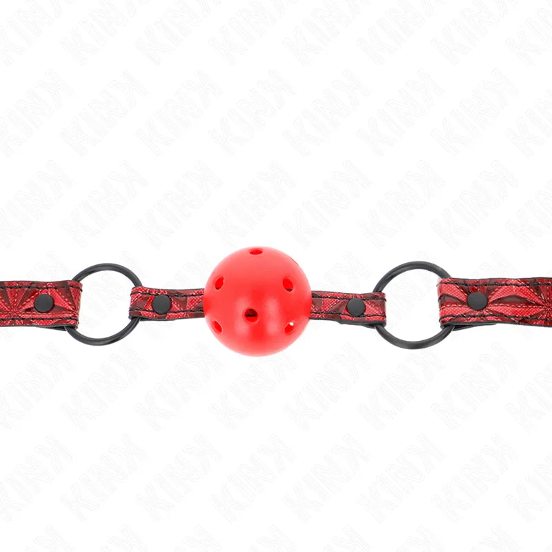 Gag BDSM silicone rouge ajustable avec sangles noires, design ergonomique et sécuritaire, idéal pour confort et discrétion.