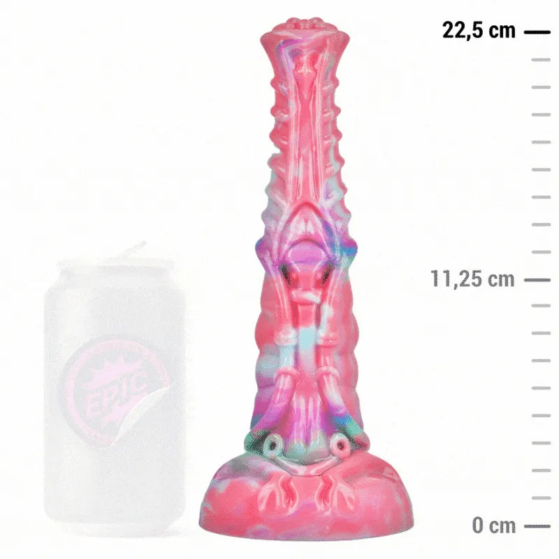 Gode silicone liquide multicolore, inspiré mythologie celtique, forme sculptée, 22,5 cm, texture douce et flexible.