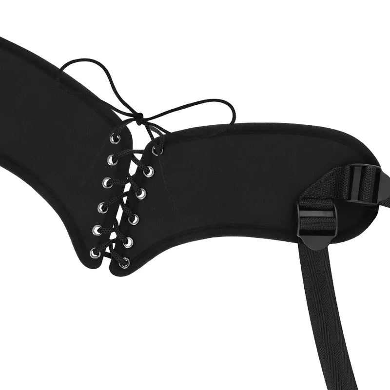 Gode silicone réaliste ventouse double densité, surface soyeuse, base ergonomique, harnais compatible, noir.
