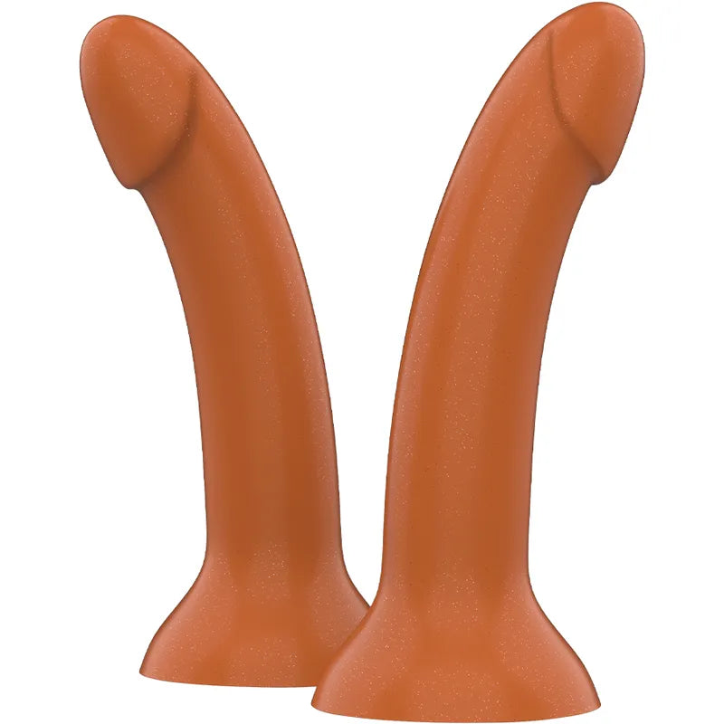 Gode silicone doré brillant, ergonomique, ventouse puissante, 14,5 cm insérable, 4 cm diamètre, design luxe.