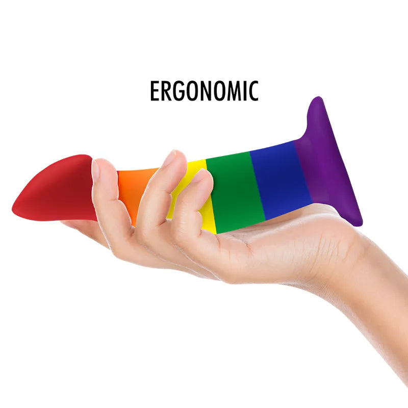Gode fantasy silicone arc-en-ciel, flexible, base ventouse, 15 cm insérable, diamètre 3,5 cm, texture ergonomique.
