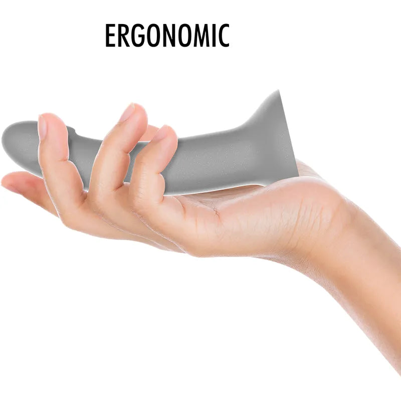 Godemichet argenté silicone médical, finition élégante, compatible harnais, ergonomique, 15 cm long, 3 cm diamètre.