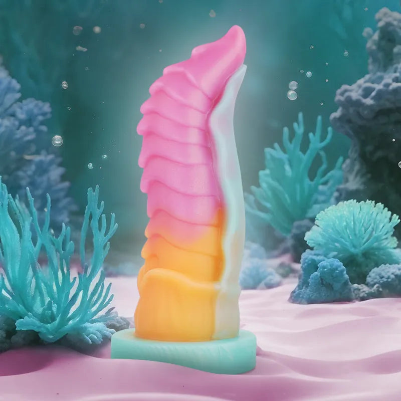 Godemichet silicone liquide multicolore, forme ondulée, ventouse robuste, inspiré du mythe celtique Kelpie, 22cm.