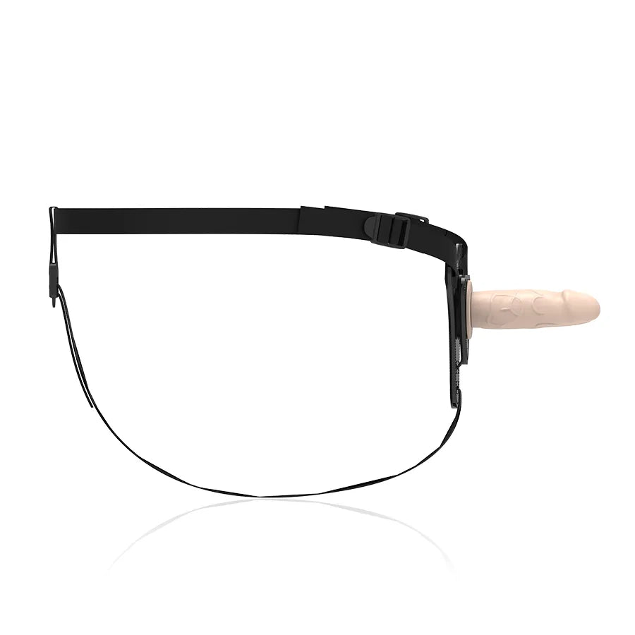 Harnais strapon silicone beige, ceinture noire ajustable, design ergonomique pour débutantes, facile à nettoyer.
