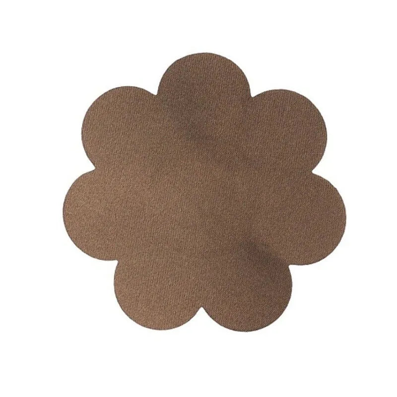 Coussinets lifting seins marron, forme fleur, coton respirant, adhésif, sans bretelles, hypoallergénique, discret.