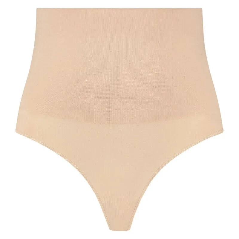 String taille haute beige sans couture, soutien et façonnage, 90% polyamide, 10% élasthanne, confort et invisibilité.