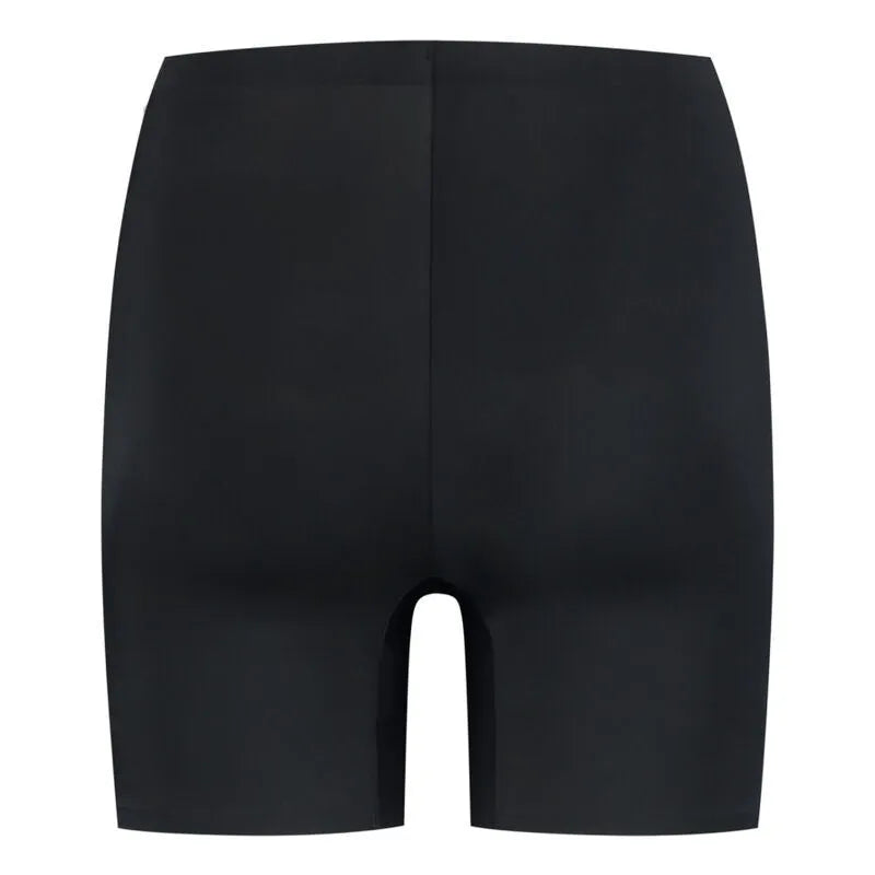Short noir invisible Bye Bra, mi-taille, longueur cuisse, microfibre élastique, contrôle léger, confort optimal.