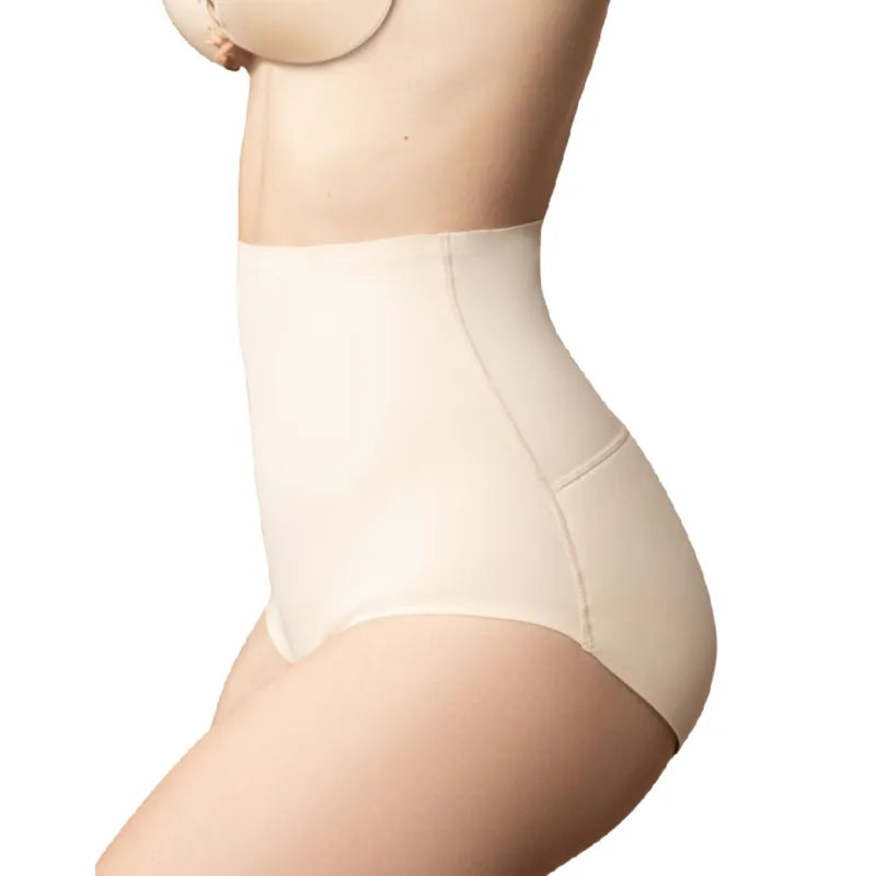 Culotte rembourrée taille haute beige effet galbant, microtissu extensible, contrôle ventre, silhouette harmonieuse.