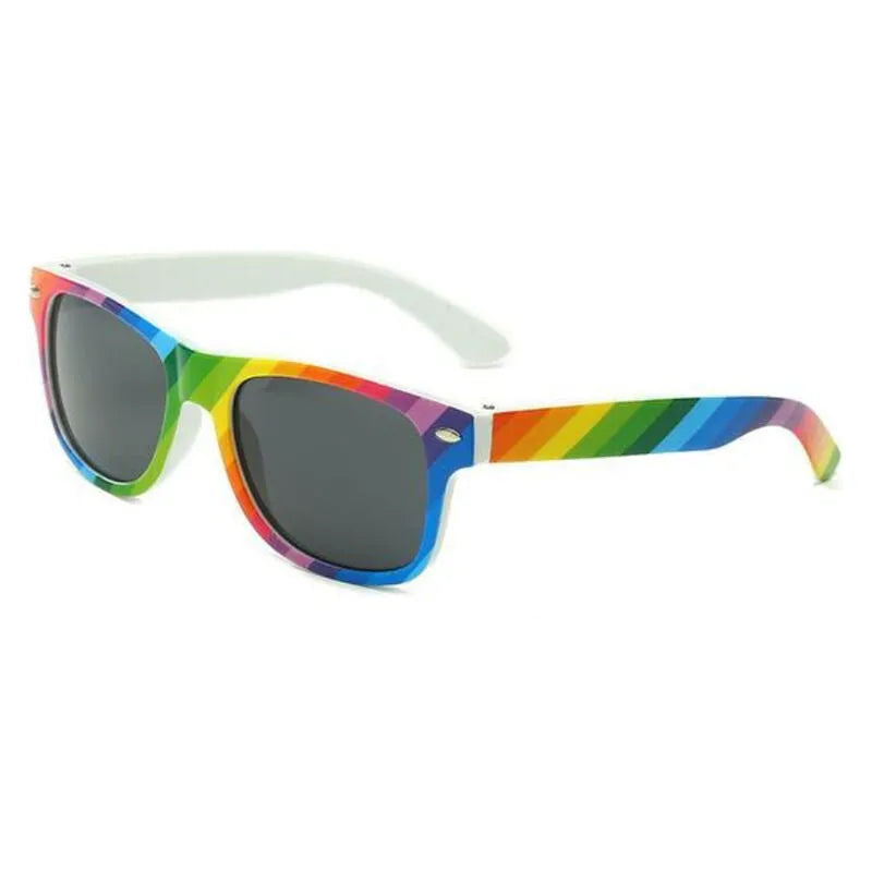 lunettes soleil multicolore arc couleurs vives fierté LGBT parade festival festif original unisexe taille unique protection UV confortable