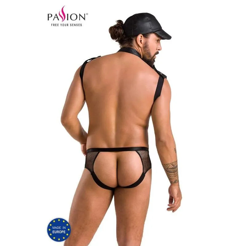 Ensemble lingerie noir élégant en polyuréthane et polyester, certifié Oeko-Tex, confortable et moderne, fabriqué en Pologne.