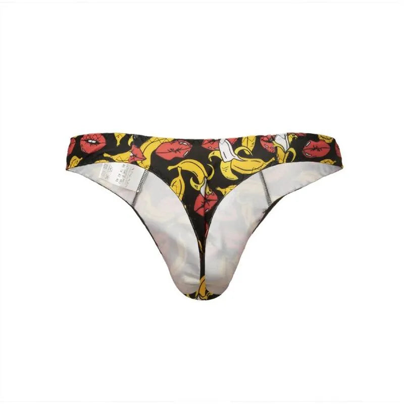 String homme en lycra noir avec imprimé bananes jaunes, élastique délicat, confort optimal, séduction assurée.