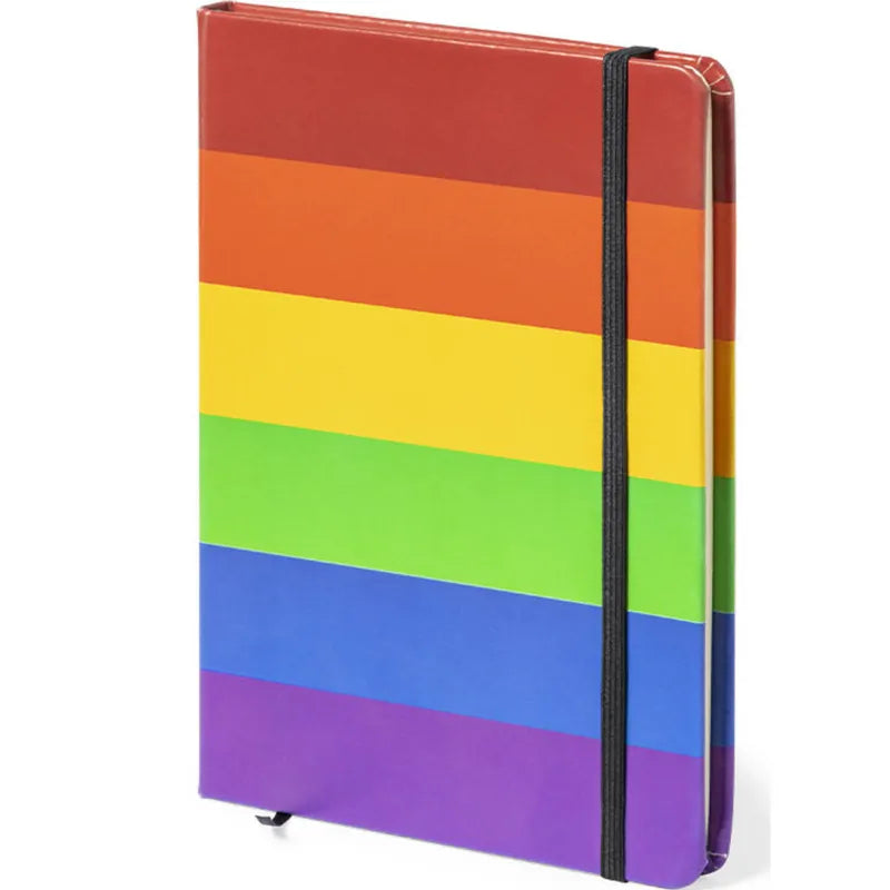 carnet fierté multicolore couverture rigide plastifiée A5 élastique noir pages lignées durable coins arrondis cadeau symbolique quotidien créatif léger inclusif