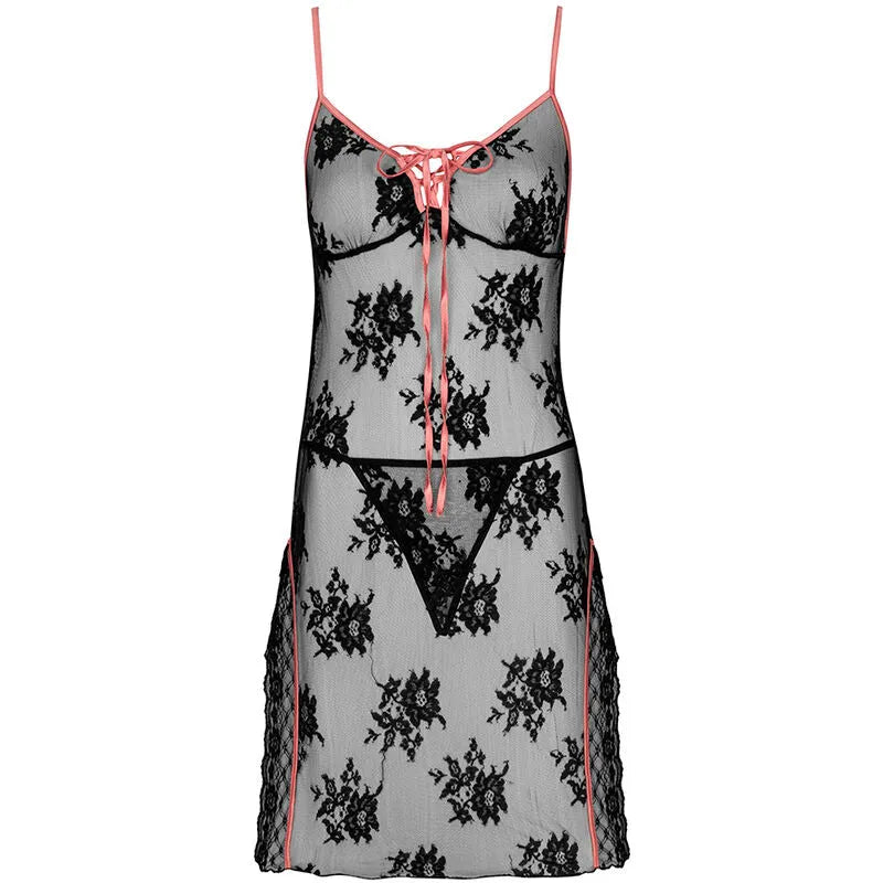 lingerie dentelle noire rose poudré chemise nuit string élégante sensuelle raffinée confortable polyamide semi transparente ruban buste fentes latérales