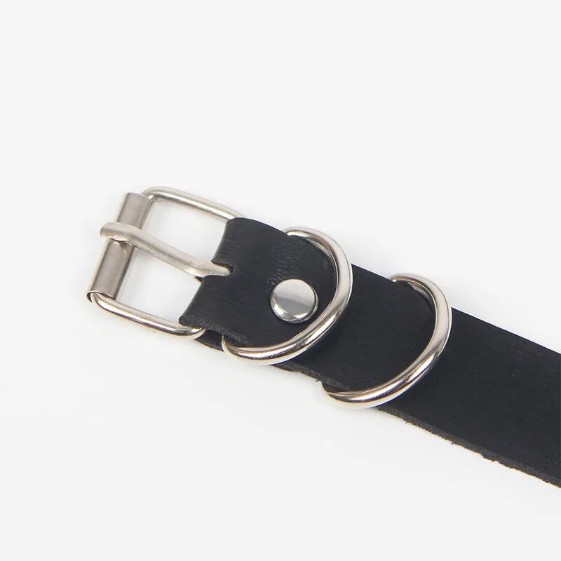 Harnais jarretières en cuir noir Subblime, avec anneaux métalliques et boucle réglable, luxe et séduction pour femme.