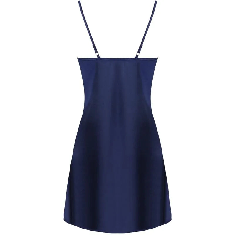Ensemble lingerie satin bleu marine avec dentelle, peignoir mi-cuisse, tee-shirt bretelles réglables et string assorti.