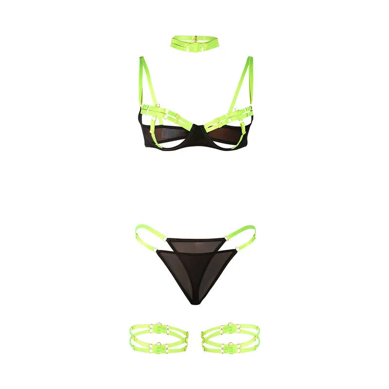 Ensemble lingerie vert bicolore coupe creuse, bretelles réglables, satin élasthanne, style élégant et audacieux.