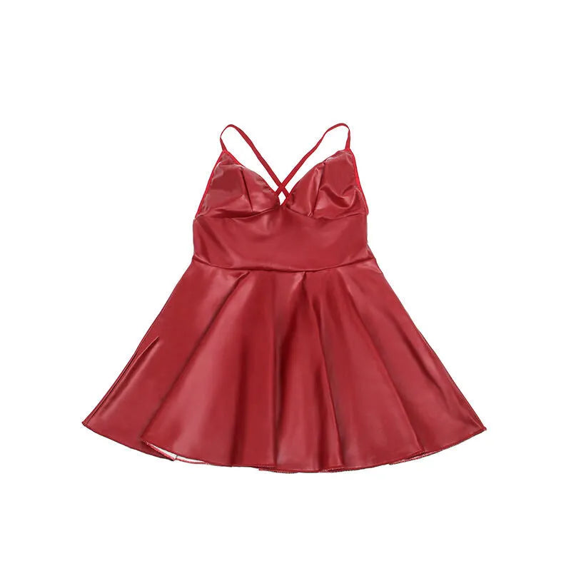 nuisette bordeaux sensualité douce similicuir finition bretelles réglables extensible élasthanne confort silhouette ajustée élégante sophistiquée luxueuse soirée intime