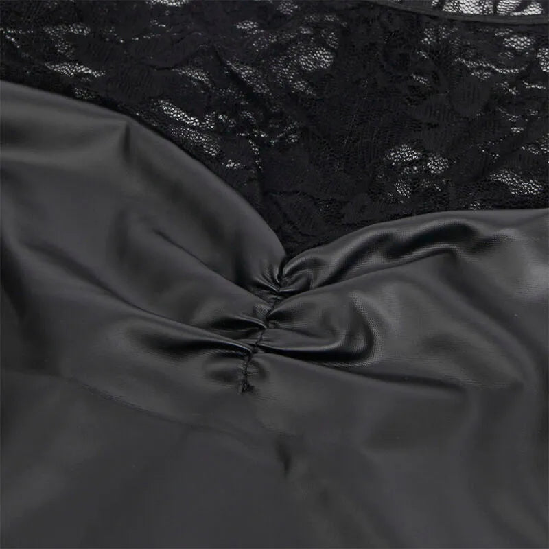Chemise de nuit noire en cuir synthétique avec dentelle, manches longues, élégante et moulante, style séduisant.