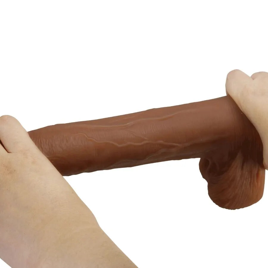 Gode silicone réaliste marron avec ventouse, détails veinés et testicules texturées, souple et flexible, 28 cm.