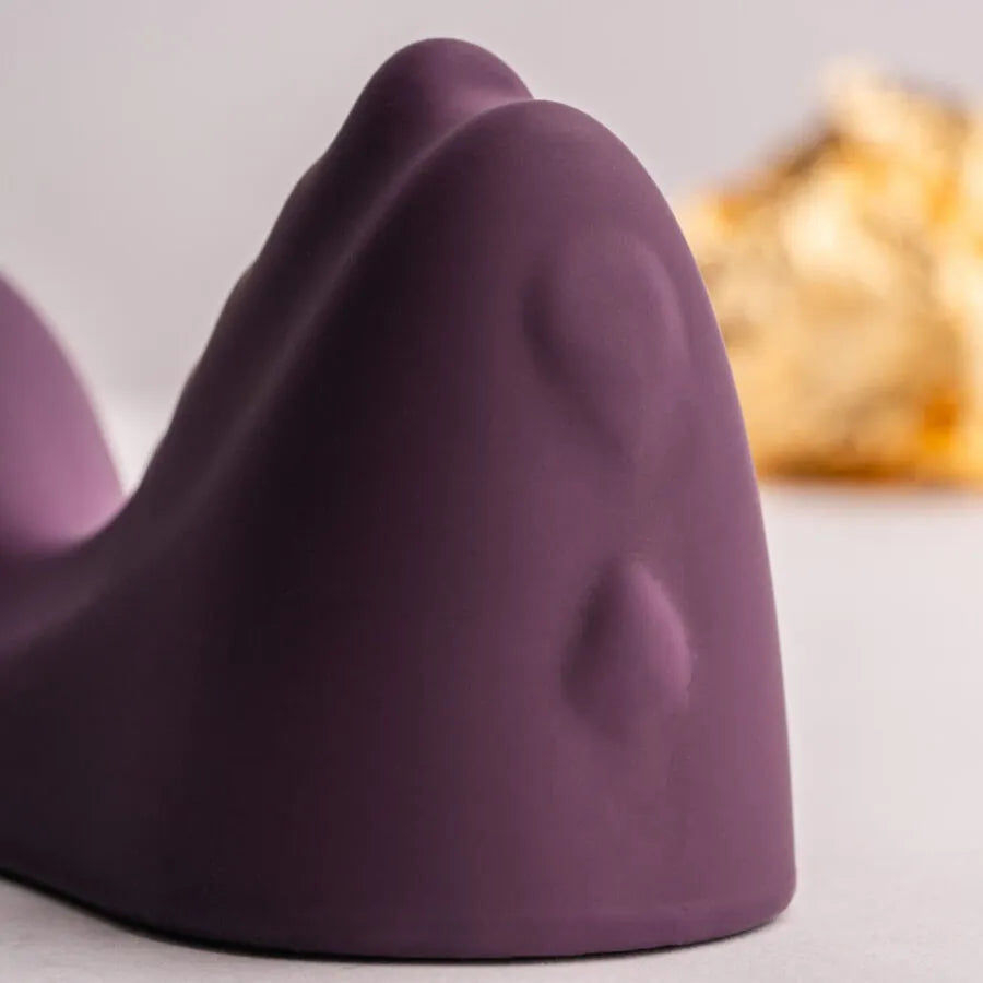 Stimulateur mains libres silicone médical violet 10 vitesses Ruby Glow