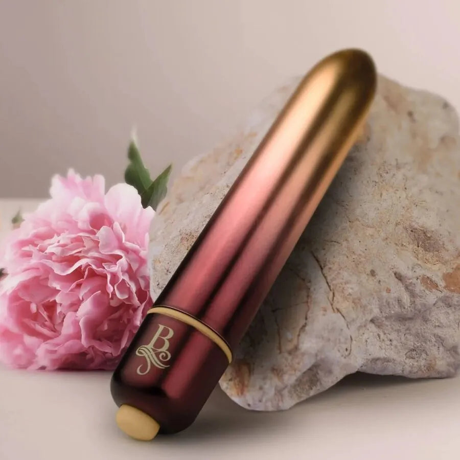 Vibromasseur compact précis silicone médical étanche 10 vibrations discret usage quotidien
