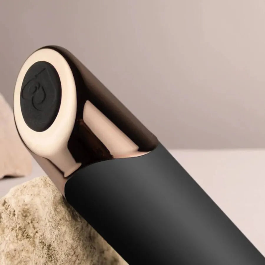 Vibromasseur point G incurvé silicone étanche rechargeable haute performance noir