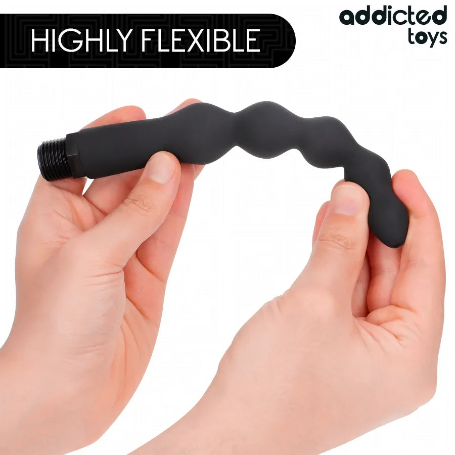 Nettoyeur anal en silicone noir, design ondulé, flexible, Addicted Toys, hygiène intime, usage quotidien.