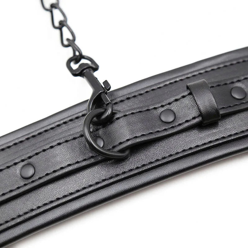Menottes En Cuir Ajustables Pour Experts